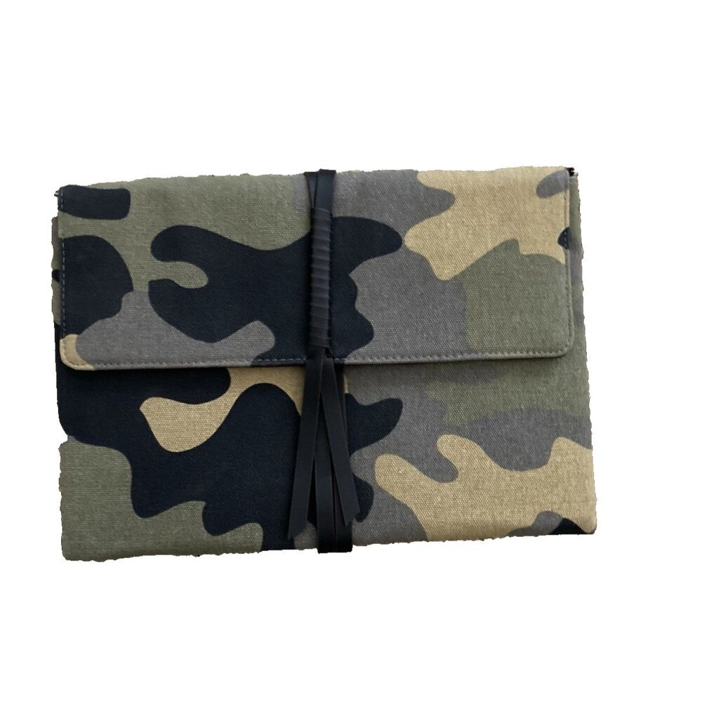 Stella & Dot Camo Floral Detail Clutch Bag Pouch Travel Envelope Bag